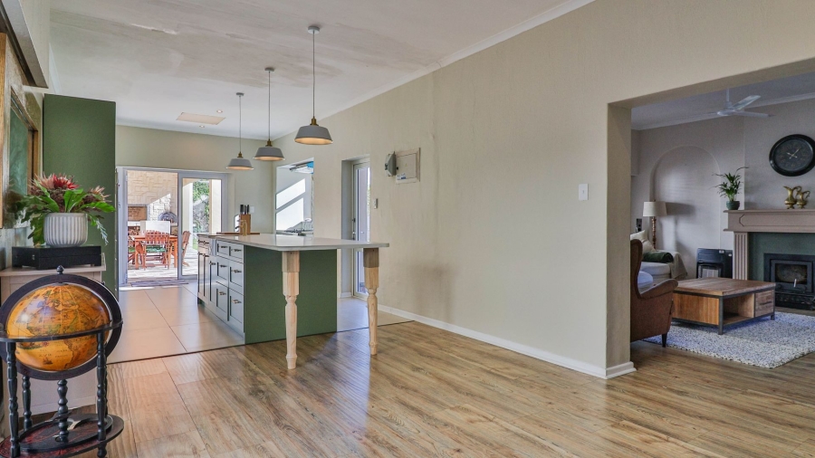 3 Bedroom Property for Sale in Westcliff Western Cape